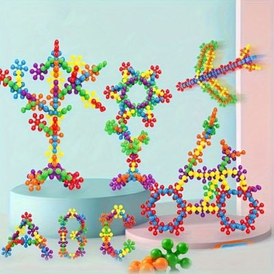 Créations 3D réalisées avec des blocs flocon de neige STEM formant personnages, animaux et lettres, jeu de construction éducatif et créatif pour enfant
