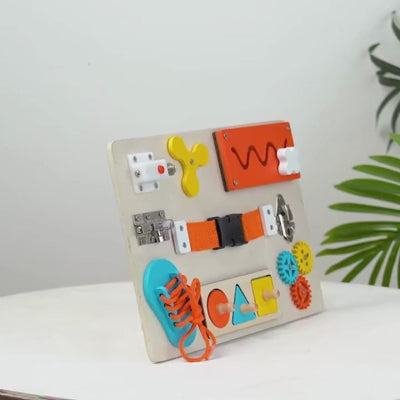 Planche d’Activité Montessori en Bois – Busy Board Sensorielle & Motricité (3 ans+)